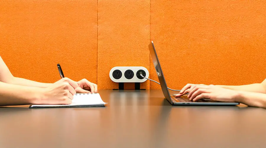 on surface power, nema and usb power on surface, hip award winner, hip awards technology, schools power, stylish power unit,