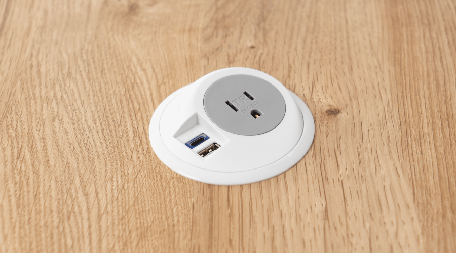 OE_US_PIXELTUF_WHITE_1 OE_US_PIXELTUF_WHITE_1