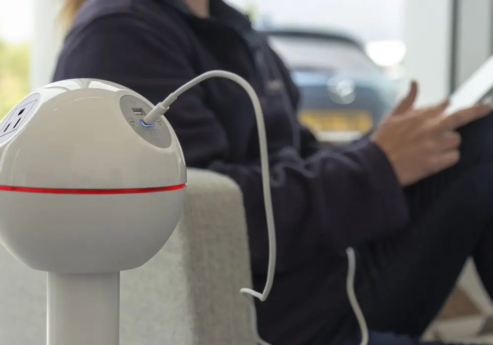 Pelican-White-Red-LED-Nema-TUF