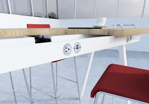 OS-Puma-Integrated-electrics-into-High-Table