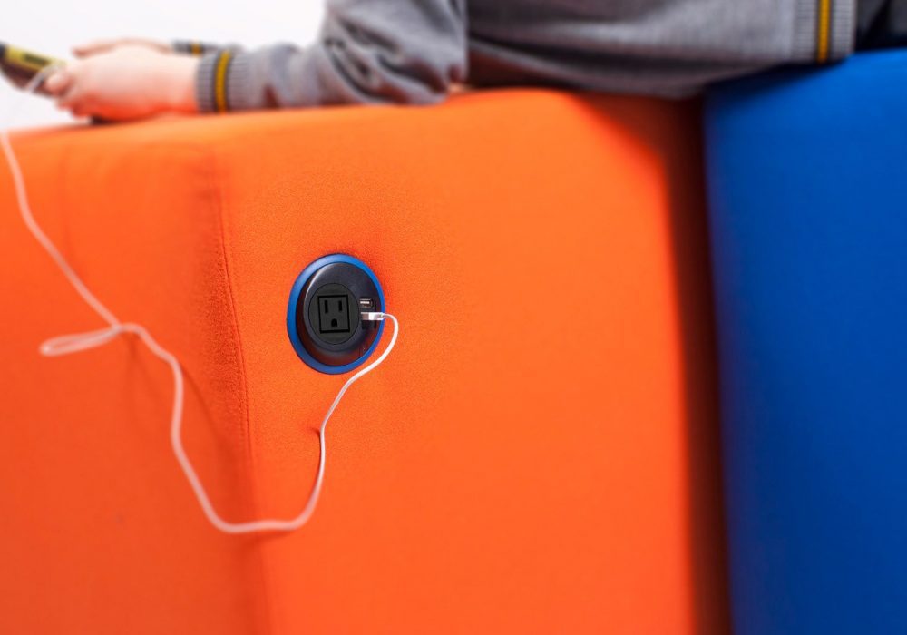 blue-in-surface-USA-socket-copy